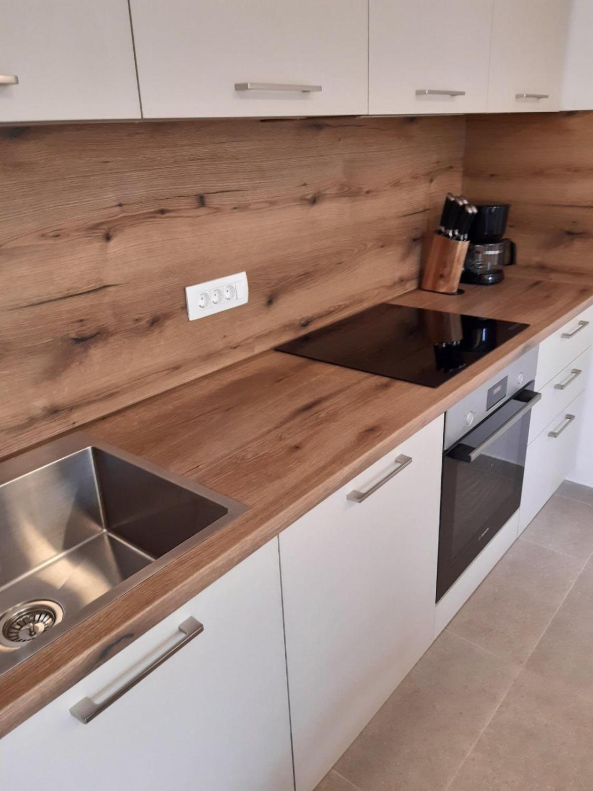 Apartments Cerovic مالينسكا المظهر الخارجي الصورة