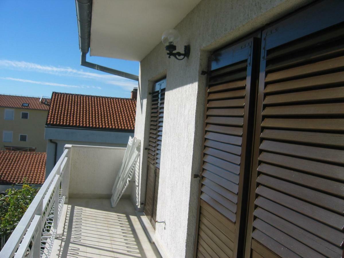 Apartments Cerovic مالينسكا المظهر الخارجي الصورة